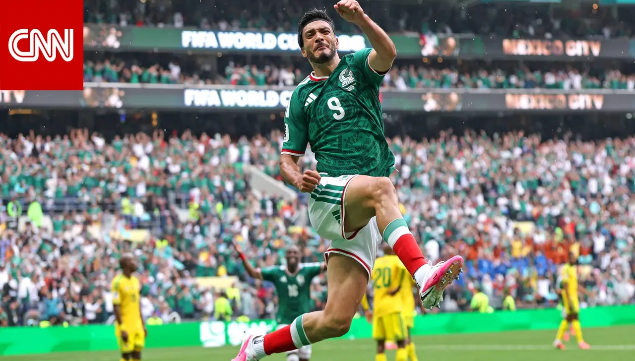 المكسيك تهزم جنوب إفريقيا