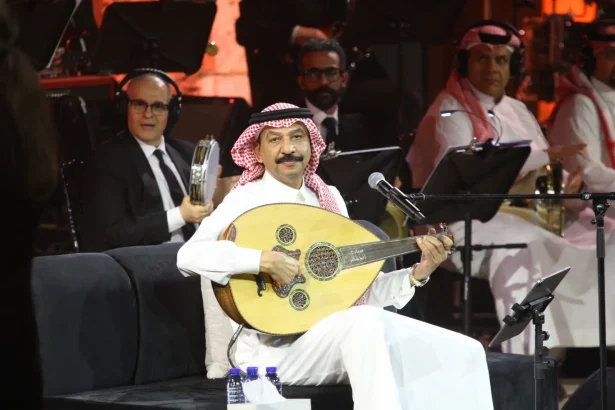 عبادي الجوهر يطرب جمهور