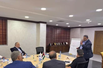 ناقل الديسي -العقبة