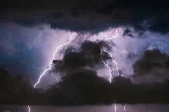 اضطرابات جوية قوية