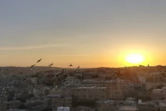 الأردن يتأثر بكتلة حارة
