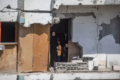 الاحتلال يجدد قصفه المدفعي وإطلاق النار شرق غزة
