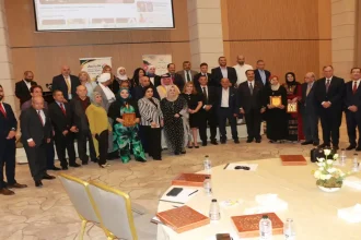 مال وأعمال 27 عاماً