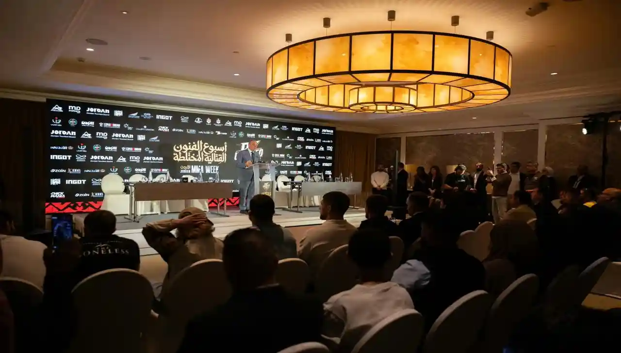 سياحة رياضية الأردن خلال مؤتمر صحفي لإطلاق DF UNCAGED وأسبوع الفنون القتالية المختلطة في عمان الأردن