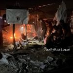 صورة تظهر آثار قصف إسرائيلي استهدف نقطة شحن هواتف في منطقة البراق غرب خانيونس وأدى لاستشهاد 4 مواطنين
