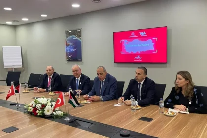 السياحة الأردنية تركيا - وزير السياحة عماد حجازين يجتمع مع هيئة الترويج التركية TGA في إسطنبول